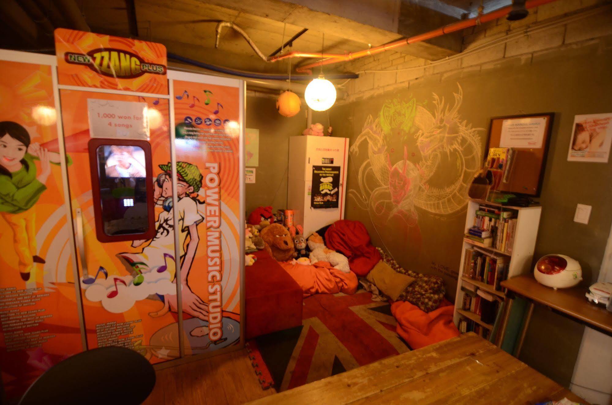 Yakorea Hostel Hongdae Seul Exterior foto