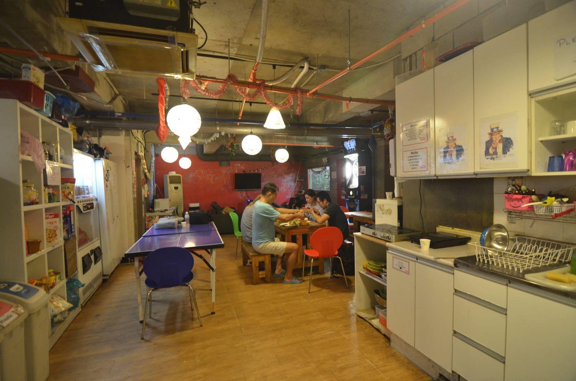Yakorea Hostel Hongdae Seul Exterior foto