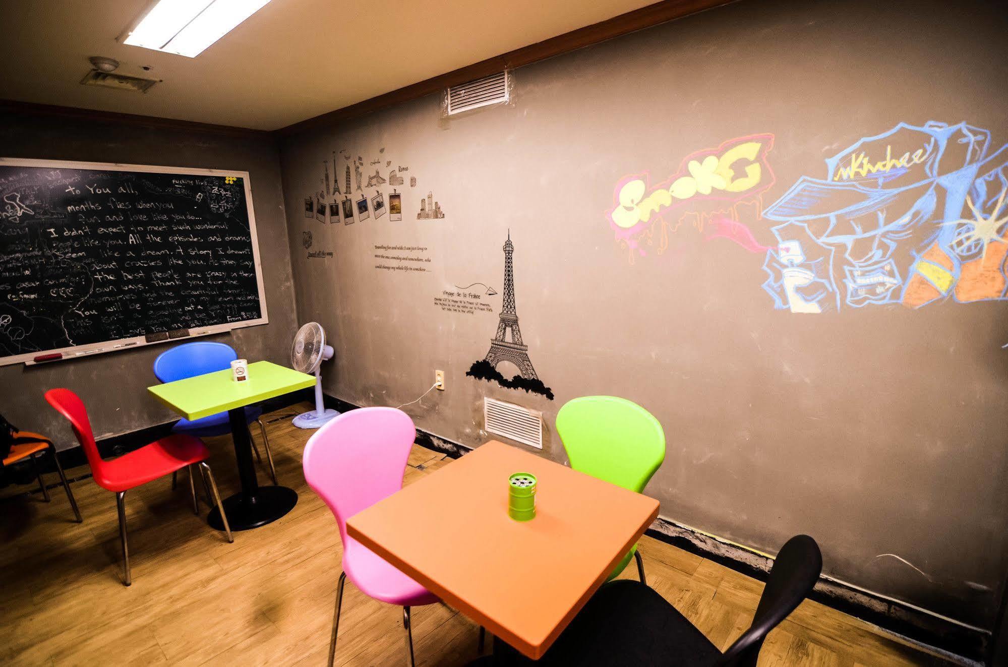 Yakorea Hostel Hongdae Seul Exterior foto