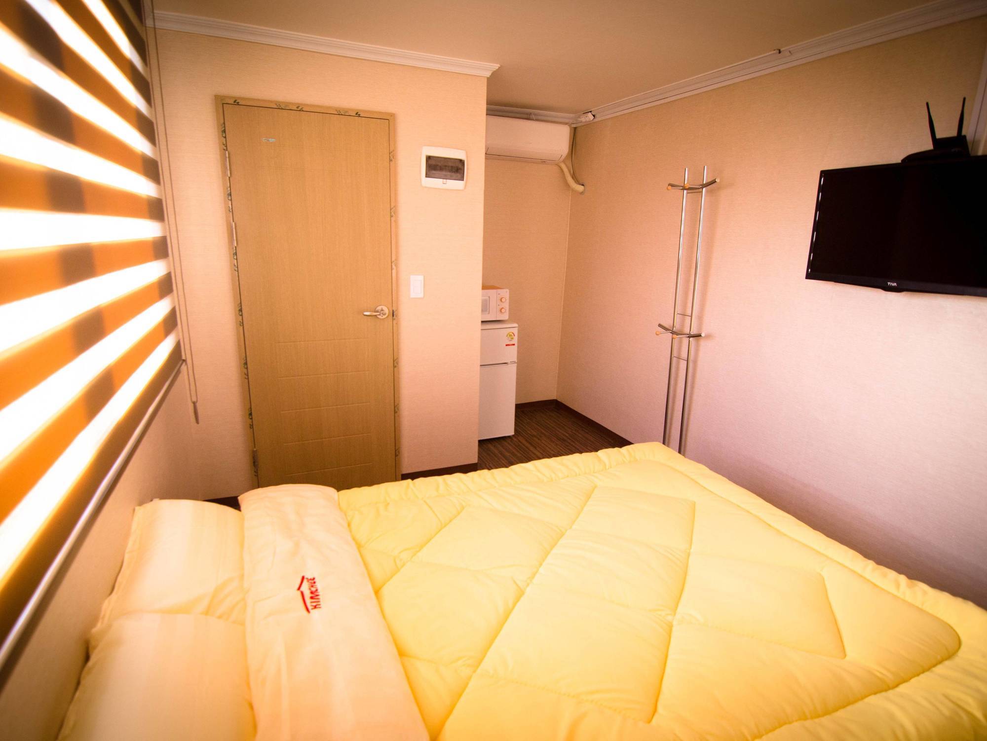 Yakorea Hostel Hongdae Seul Exterior foto